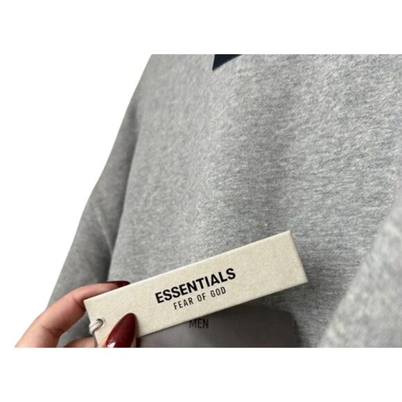 (XS) NWT Fear of God Essentials Hoodie 'Light Heather Grey' - Picture 7 of 8